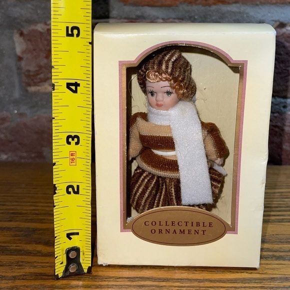 Vintage Victorian Christmas Ornament Bisque Velvet Dresses Girls - Picture 4 of 7